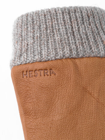 Hestra Idun - Cork