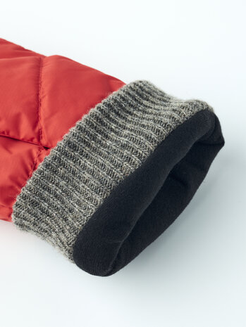 Hestra Otra - Light Red Hestra Otra - Light Red