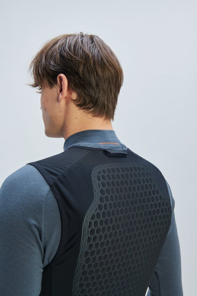 POC Vpd Air Vest - Uranium Black POC Vpd Air Vest - Uranium Black
