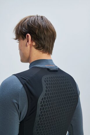 POC Vpd Air Vest - Uranium Black POC Vpd Air Vest - Uranium Black