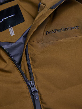 Peak Performance Shred Down Jacket - Meadow Moss Peak Performance Shred Down Jacket - Meadow Moss
