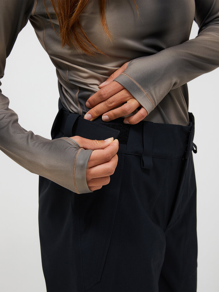 Peak Performance Anima 3L Pants - Black Peak Performance Anima 3L Pants - Black