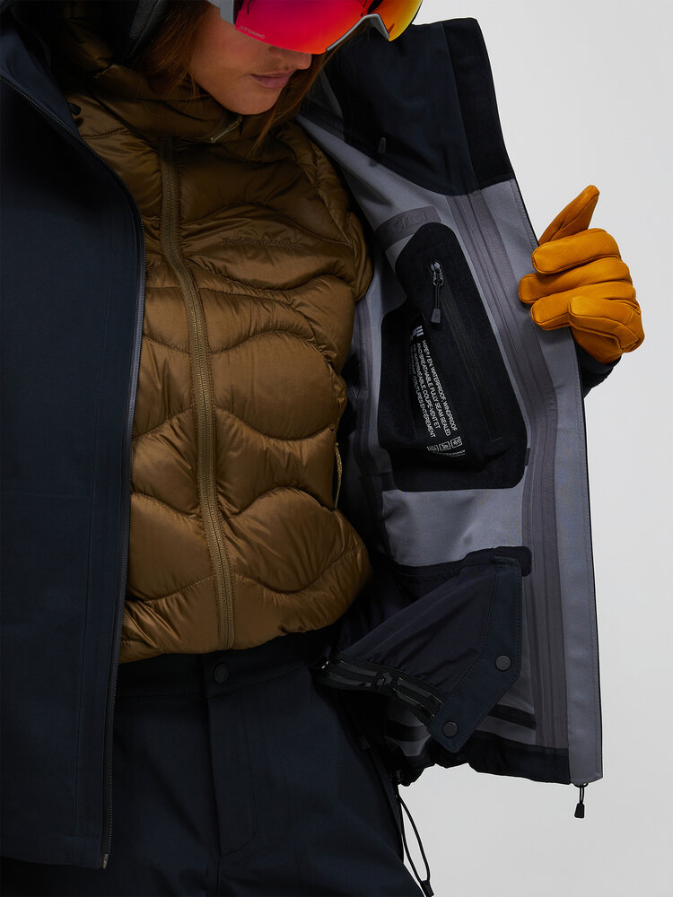 Peak Performance Anima 3L Jacket - Black Peak Performance Anima 3L Jacket - Black