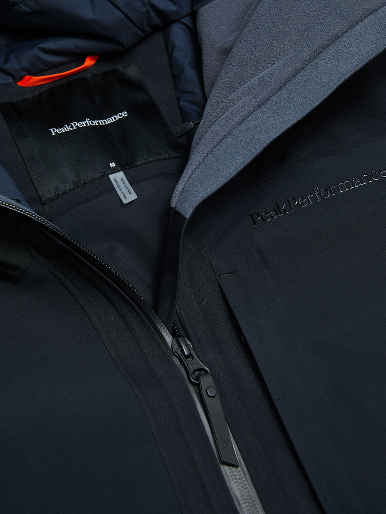 Peak Performance Whitelight Insulated Jacket - Black Peak Performance Whitelight Insulated Jacket - Black