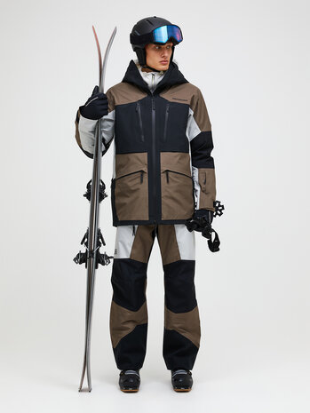Peak Performance Vertical Gore-Tex Pro Jacket - Offblack-Terra Peak Performance Vertical Gore-Tex Pro Jacket - Offblack-Terra