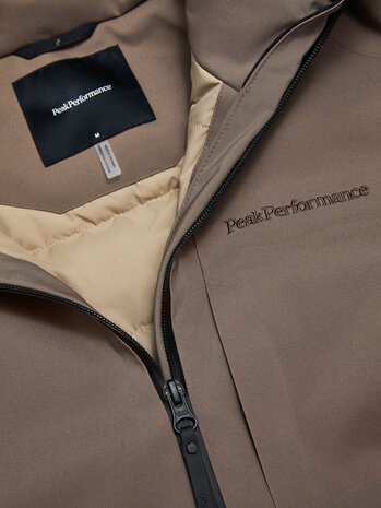 Peak Performance Maroon Insulated Jacket - Terrain Tan Peak Performance Maroon Insulated Jacket - Terrain Tan