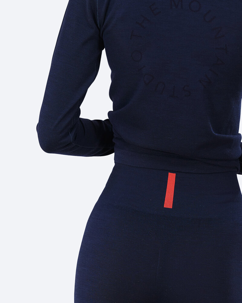 The Mountain Studio U-9 W Seamless Merino Base Top - Sky Captain