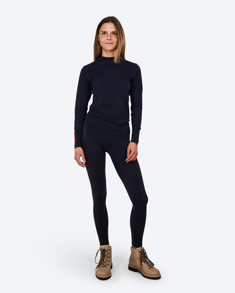 The Mountain Studio U-9 W Seamless Merino Base Top - Sky Captain