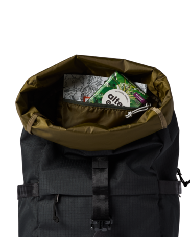 Cotopaxi Consuelo 22L Daypack - Cotopaxi Black Cotopaxi Consuelo 22L Daypack - Cotopaxi Black