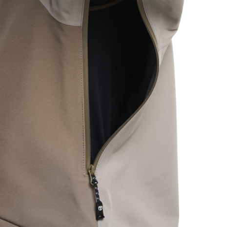 Tenson Nayoro Shell Jacket - Taupe Tenson Nayoro Shell Jacket - Taupe