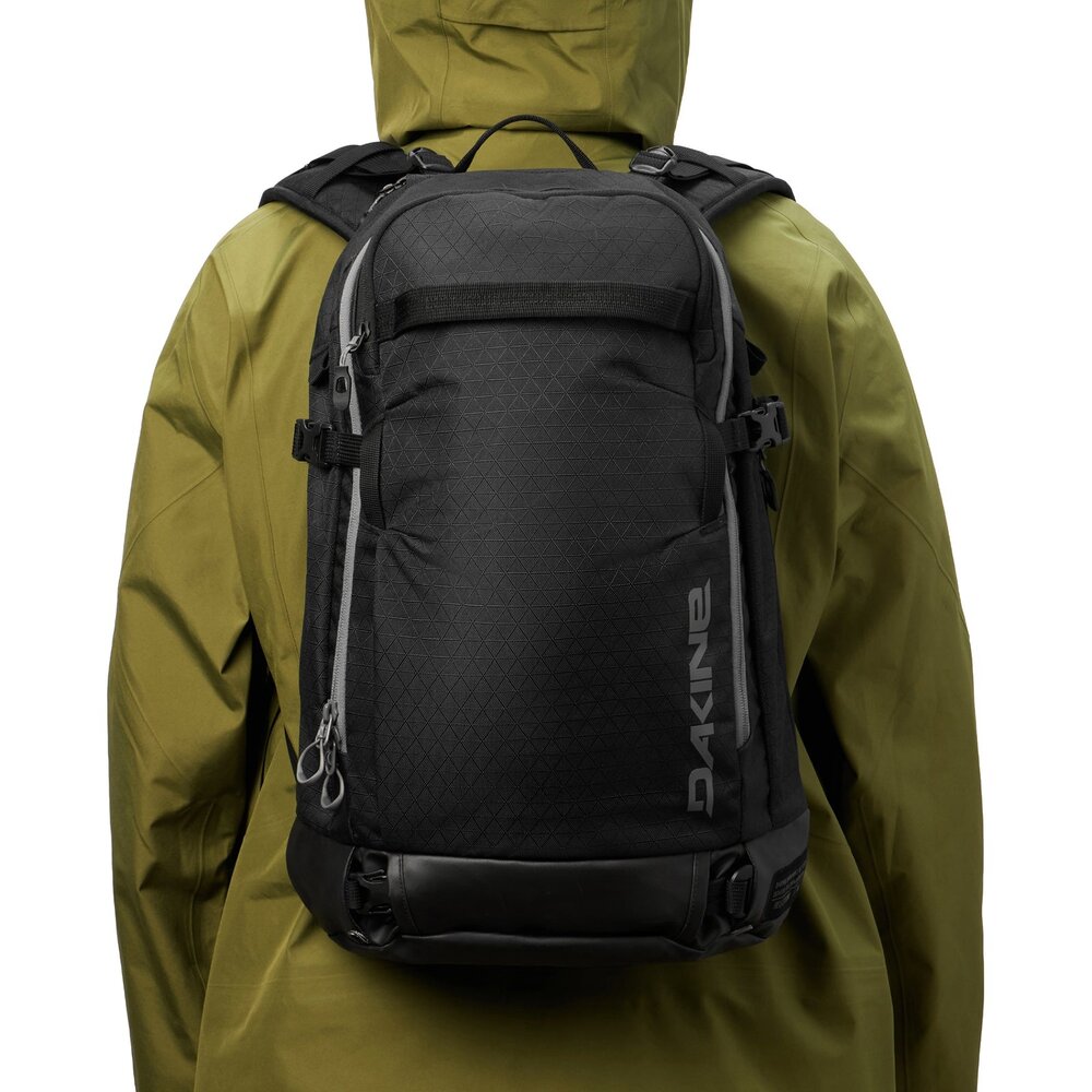Dakine Heli 2.0 Pro Backpack 26L - Black White Dakine Heli 2.0 Pro Backpack 26L - Black White