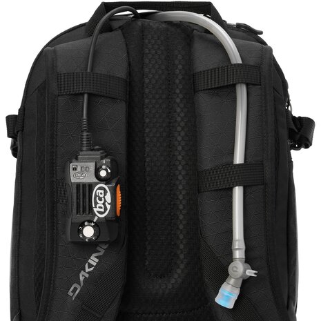 Dakine Heli 2.0 Backpack 12L - Black White Dakine Heli 2.0 Backpack 12L - Black White