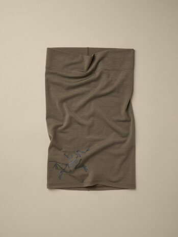 Arc'Teryx Satoroerino Neck Gaiter - Mongoose / Black Arc'Teryx Satoroerino Neck Gaiter - Mongoose / Black
