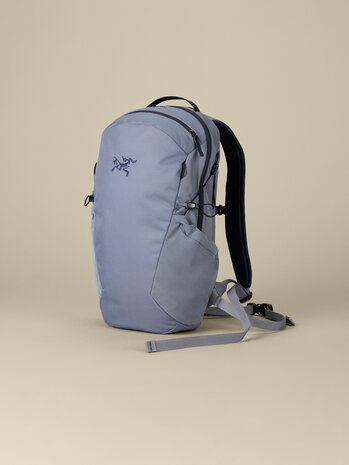 Arc'Teryx Mantis 16 Backpack - Stratus / Blk Sapphire Arc'Teryx Mantis 16 Backpack - Stratus / Blk Sapphire