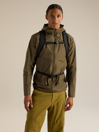 Arc'Teryx Mantis 16 Backpack - Black