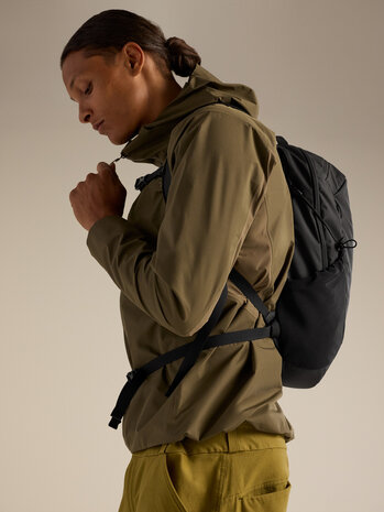 Arc'Teryx Mantis 16 Backpack - Black