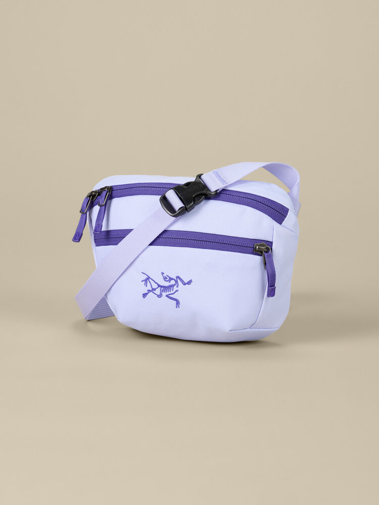Arc'Teryx Mantis 1 Waist Pack - Kasumi / Blurple Arc'Teryx Mantis 1 Waist Pack - Kasumi / Blurple