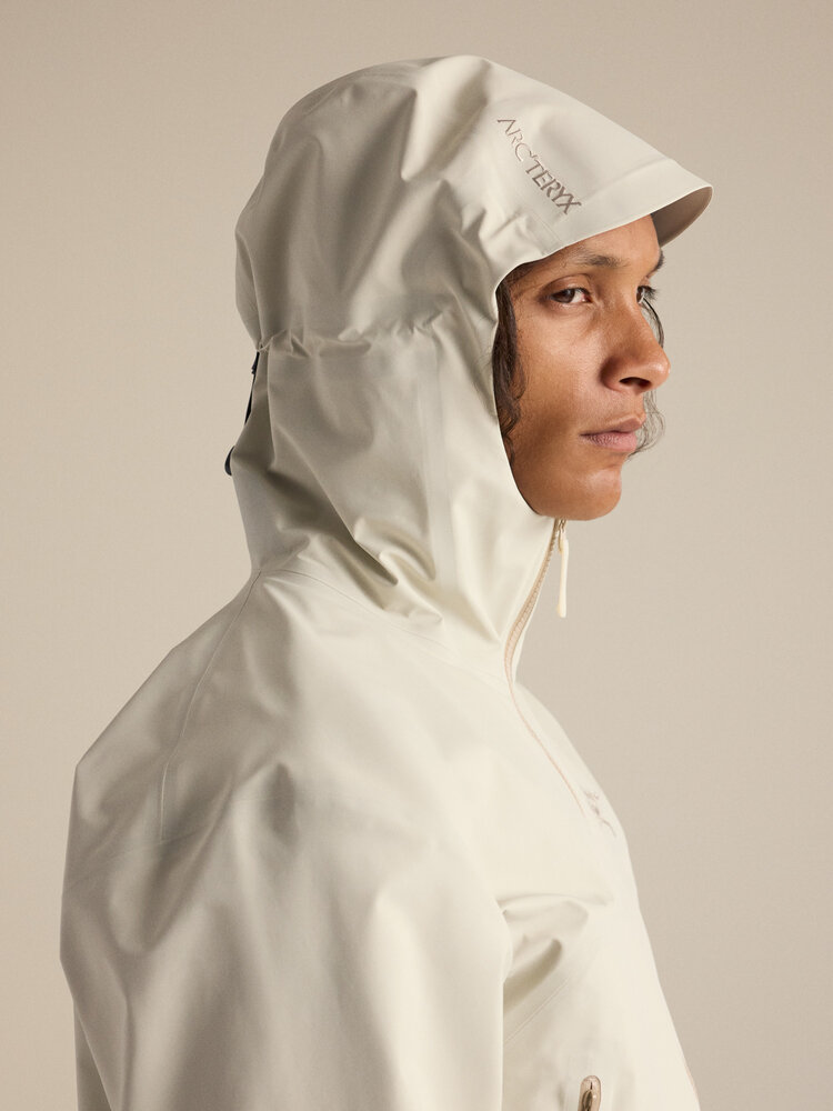 Arc'Teryx Beta Jacket - Sea Salt Arc'Teryx Beta Jacket - Sea Salt