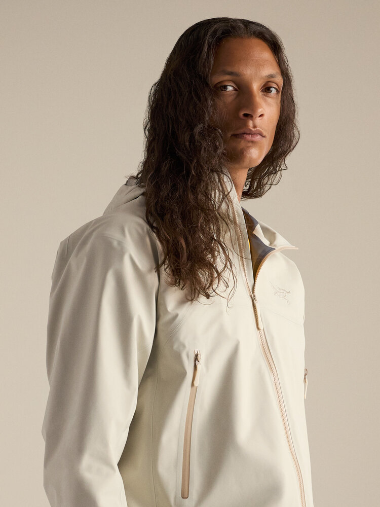 Arc'Teryx Beta Jacket - Sea Salt Arc'Teryx Beta Jacket - Sea Salt