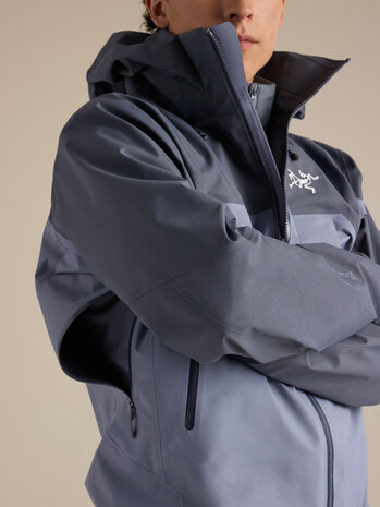 Arc'Teryx Beta AR Jacket - Dk Stratus / Stratus Arc'Teryx Beta AR Jacket - Dk Stratus / Stratus