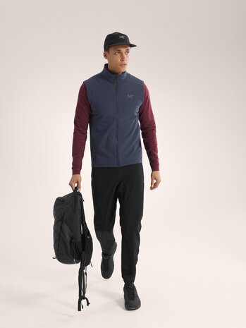 Arc'Teryx Atom Vest - Black Sapphire Arc'Teryx Atom Vest - Black Sapphire