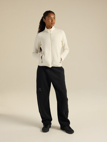Arc'Teryx Kyanite Jacket - Arctic Silk / Sea Salt Arc'Teryx Kyanite Jacket - Arctic Silk / Sea Salt
