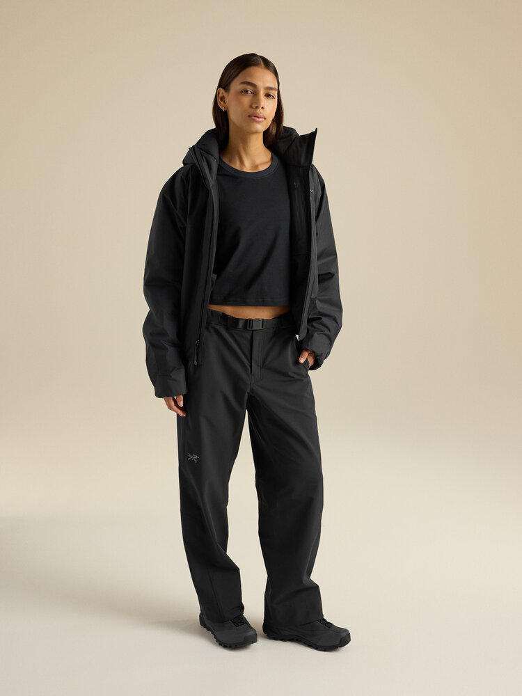 Arc'Teryx Altira Insulated Cropped Jacket - Black Arc'Teryx Altira Insulated Cropped Jacket - Black