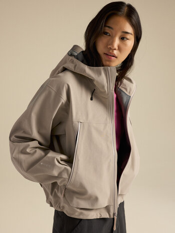 Arc'Teryx Altira Cropped Jacket - Rune Arc'Teryx Altira Cropped Jacket - Rune