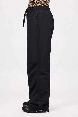 Eivy Oversized Outdoor Pants - Black Eivy Oversized Outdoor Pants - Black