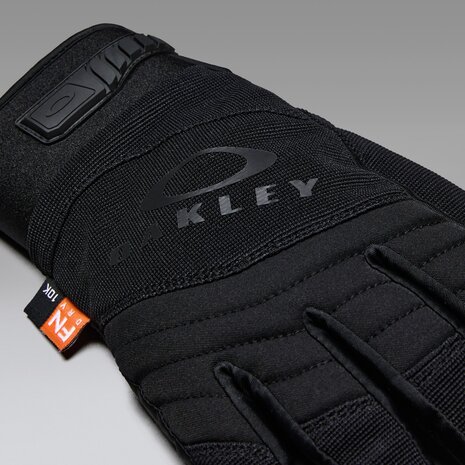 Oakley Clutch Glove - Pitch Black