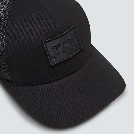 Oakley Oakley B1B Hdo Patch Trucker - Blackout Oakley Oakley B1B Hdo Patch Trucker - Blackout