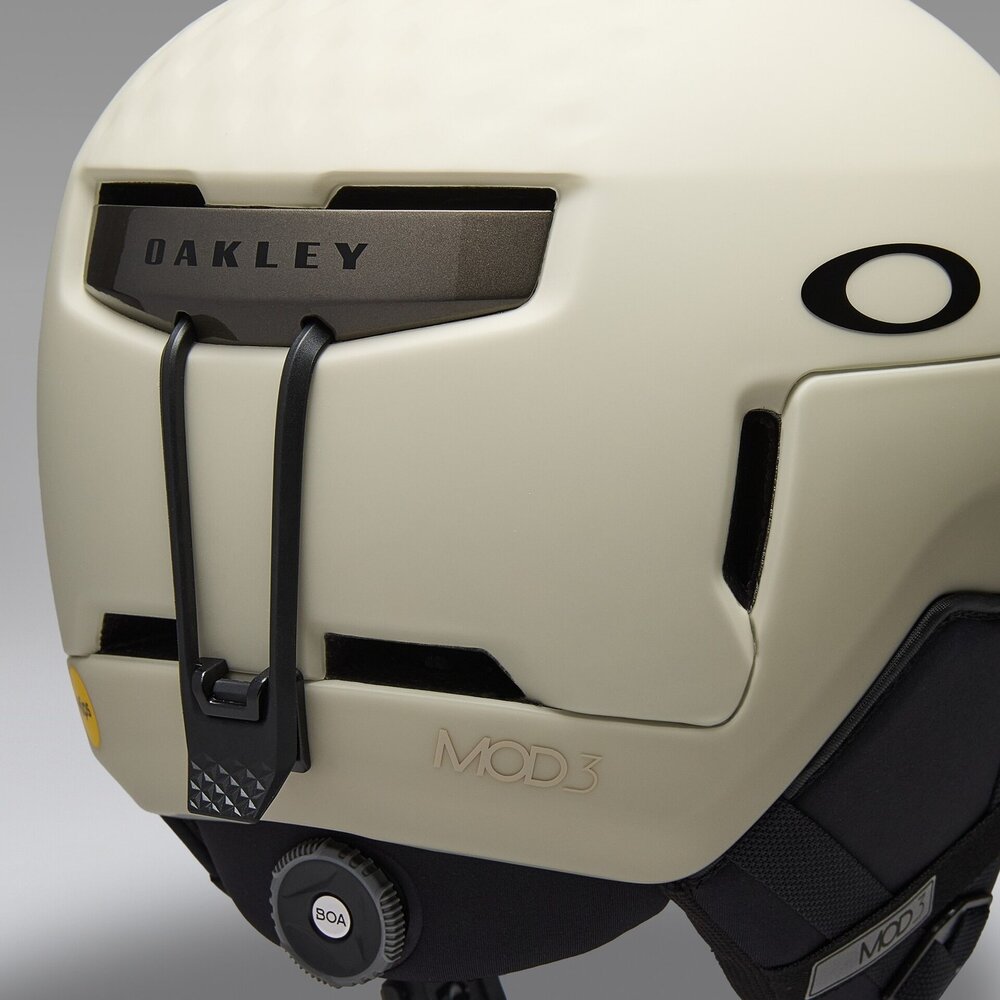 Oakley MOD3 - Sand Oakley MOD3 - Sand