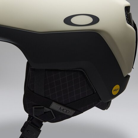 Oakley MOD5 - Matte Sand Black Oakley MOD5 - Matte Sand Black
