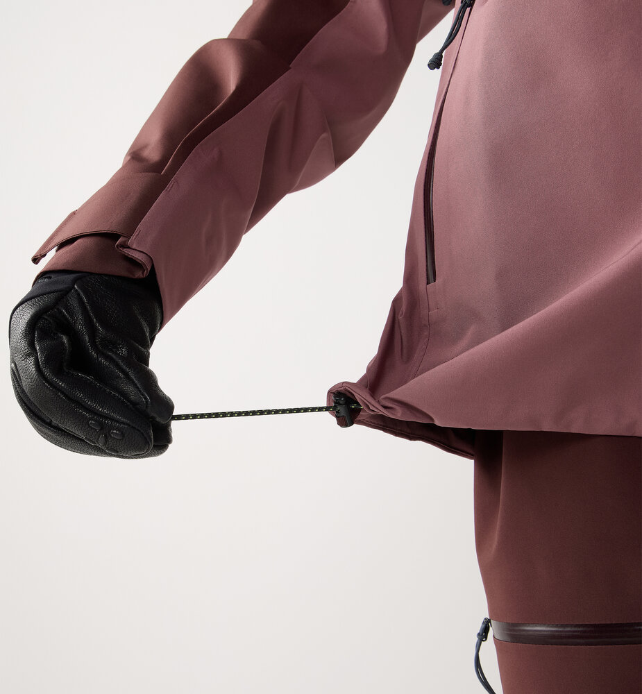 Haglöfs Alper Proof Jacket - Maroon Trail / Misty Mauve Haglöfs Alper Proof Jacket - Maroon Trail / Misty Mauve