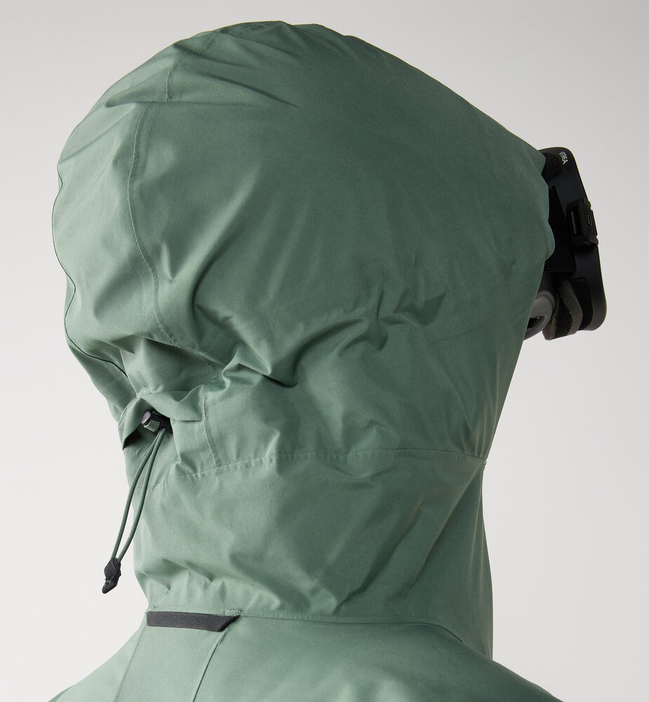 Haglöfs Latnja Gtx Insulated Jacket - Chlorophyll Green Haglöfs Latnja Gtx Insulated Jacket - Chlorophyll Green