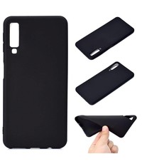 Merkloos Samsung Galaxy A7 (2018) Zwart TPU backcover Hoesje