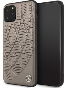 Mercedes-Benz Apple iPhone 11 Pro Max Bruin Mercedes-Benz Backcover hoesje Quilted Perf - Genuine Leather - MEHCN65DIQBR