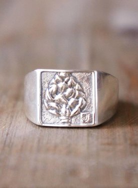 Ring Rock 'n' Roll Royalty