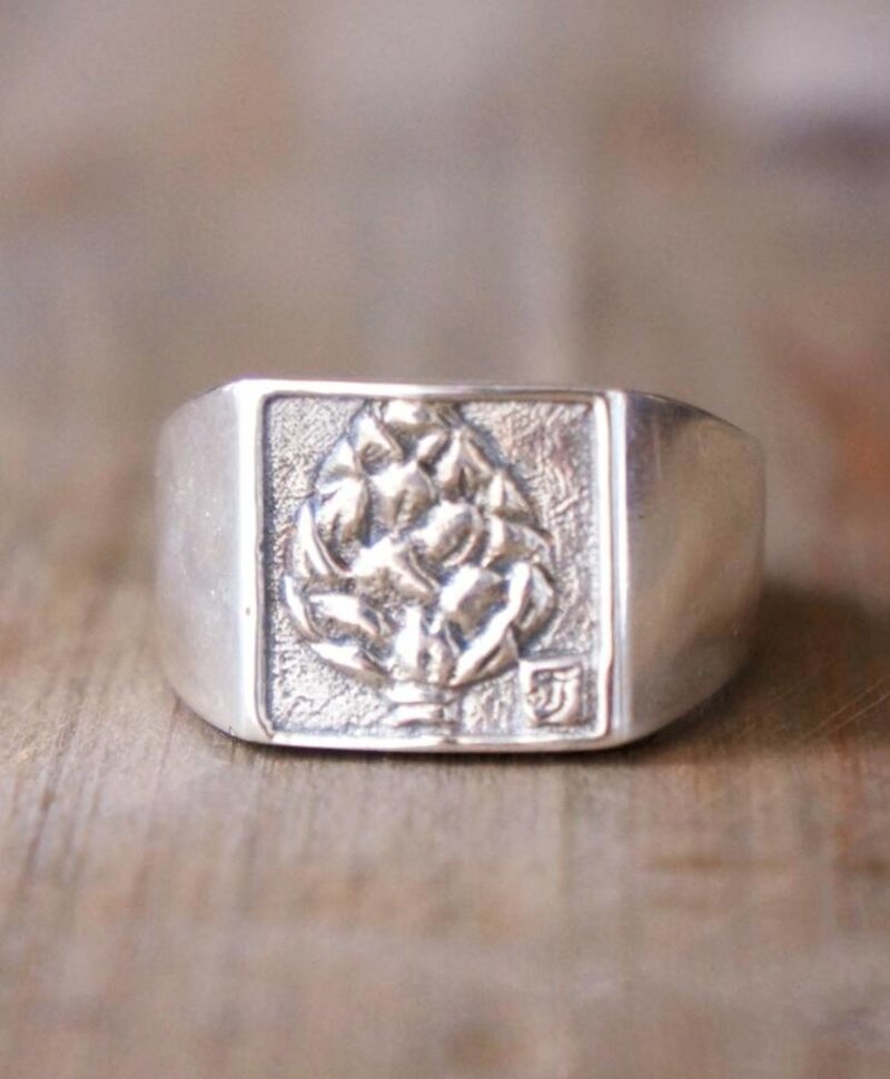 Ring Rock 'n' Roll Royalty