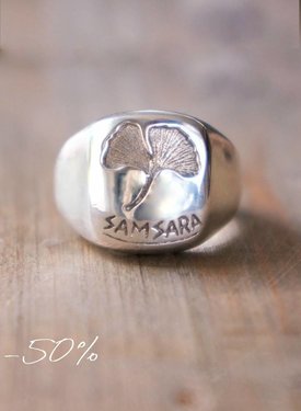 Ring Blue Blood Rebel