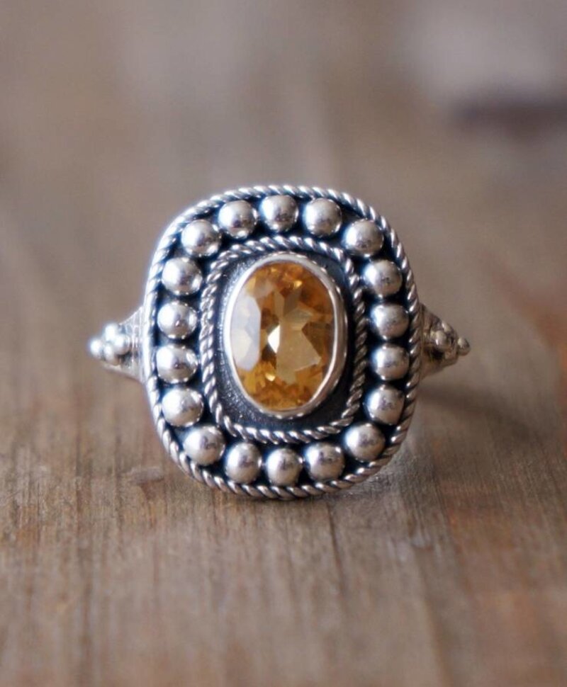 Ring Uma with Citrine Gemstone - Agape Collection