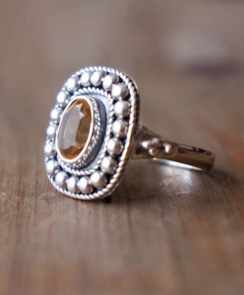 Ring Uma with Citrine Gemstone - Agape Collection