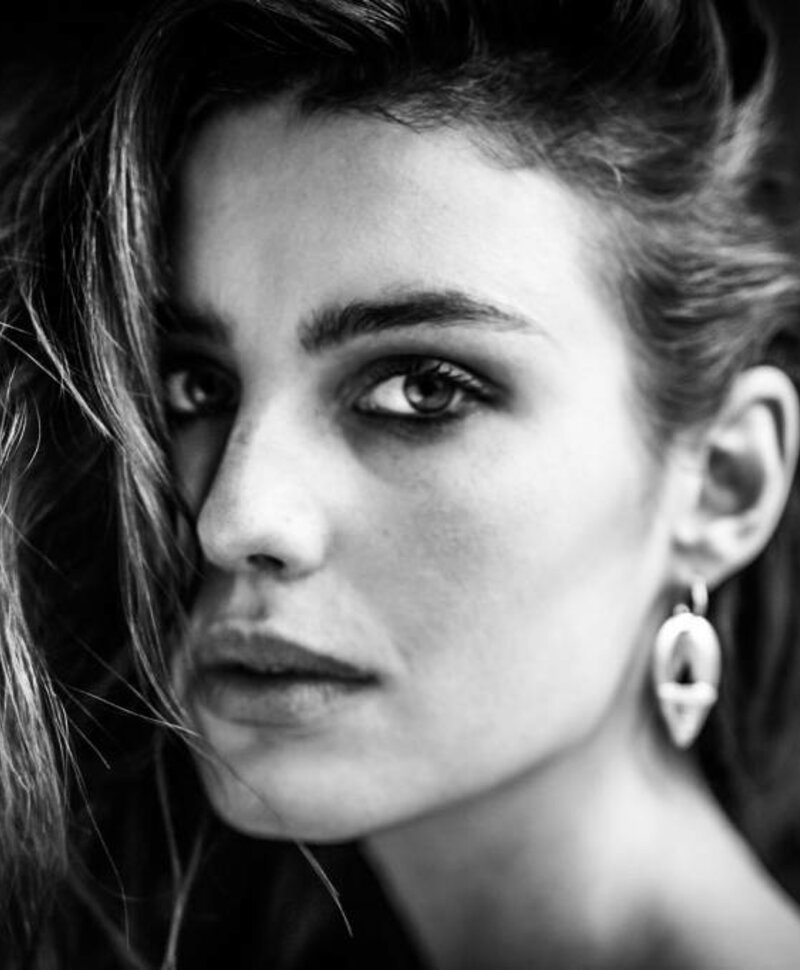 One-Piece Earring Eshe - Agape Collection