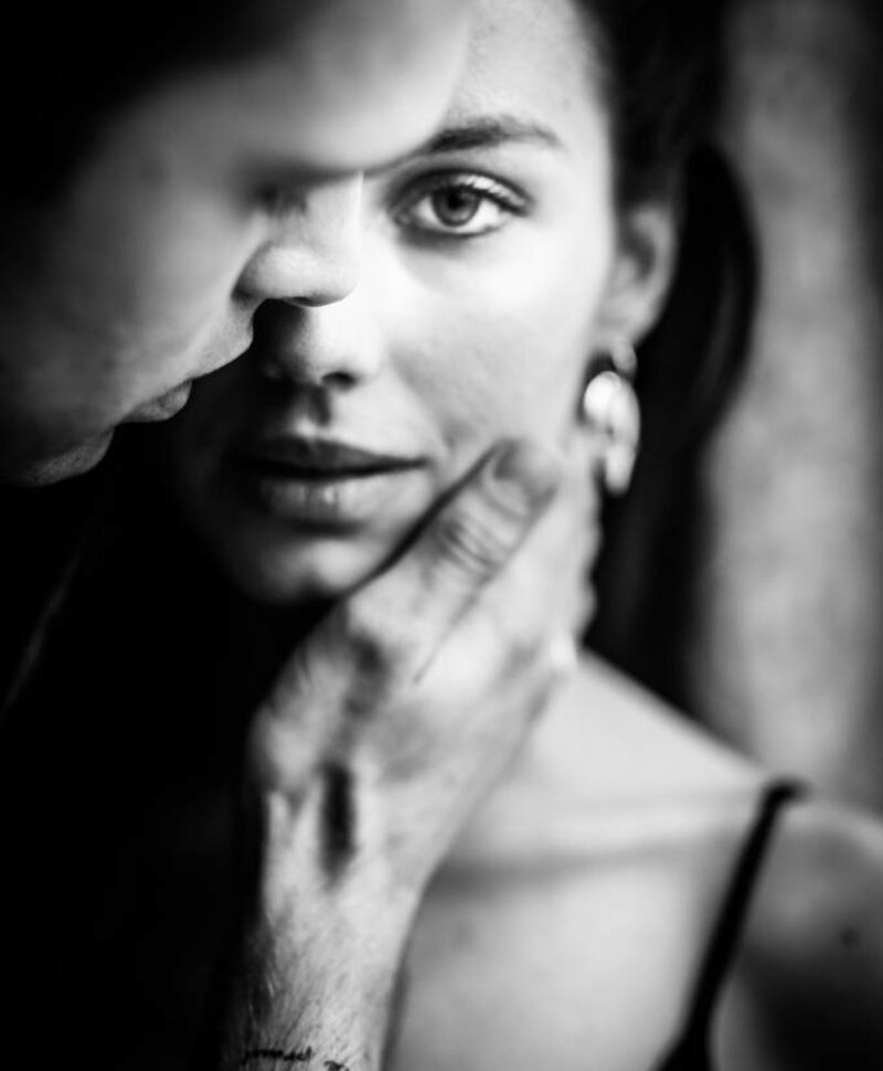 One-Piece Earring Eshe - Agape Collection