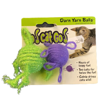 Go!Cat!Go! *Darn Yarn Balls