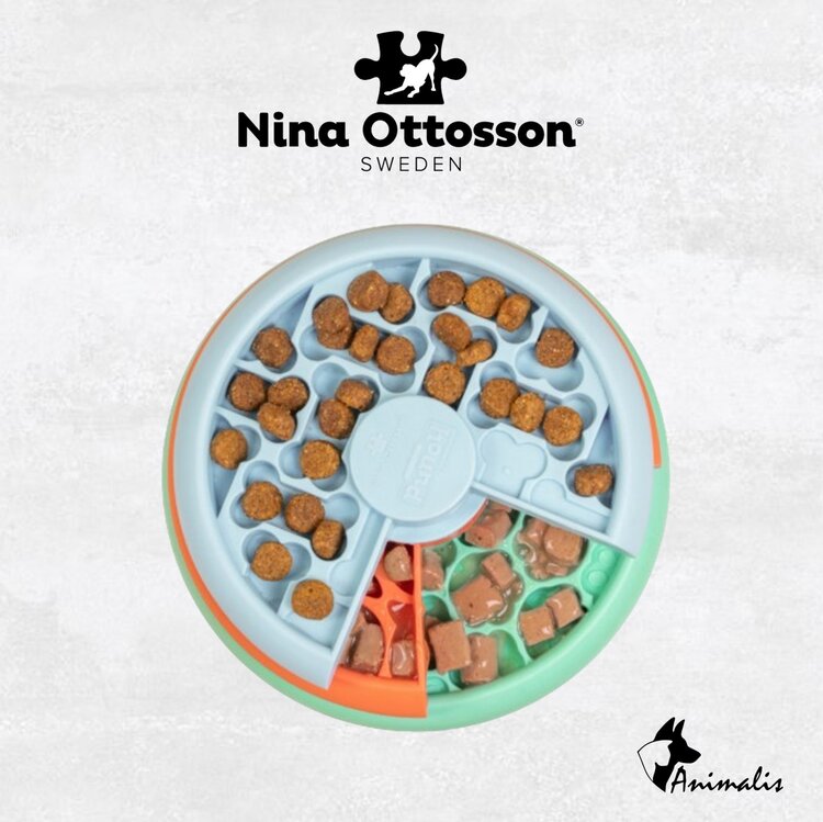 Nina Ottosson "Puppy Lickin' Layers - Puzzle & Feeder in One"