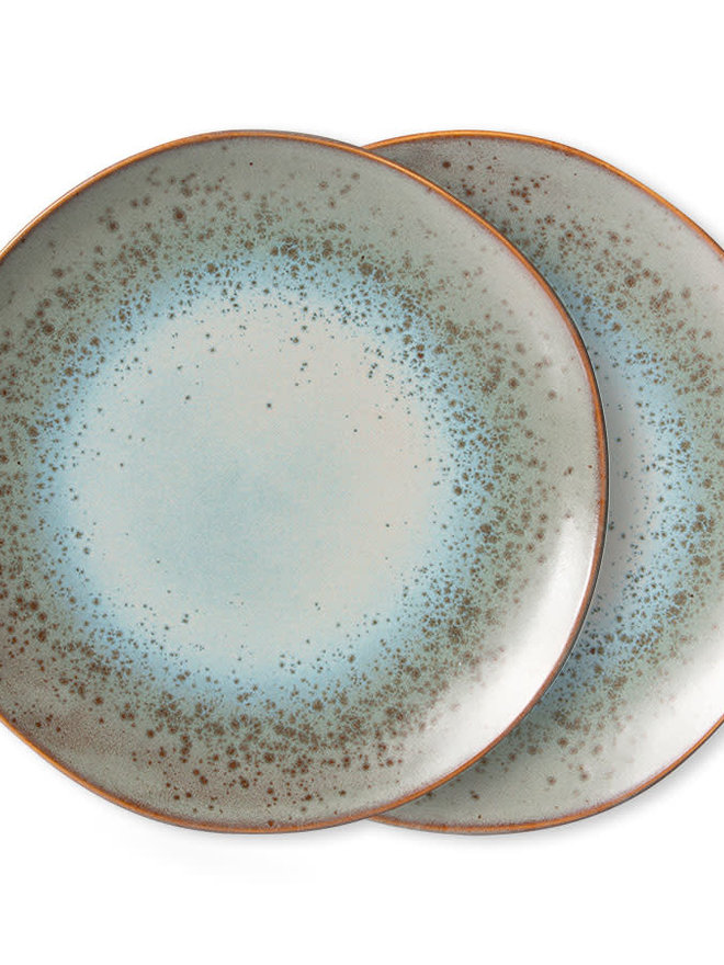 https://cdn.webshopapp.com/shops/280260/files/395174060/660x880x1/hk-living-dinner-plates-mineral-set-of-2.jpg