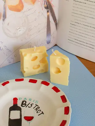 Nata Concept Store GRUYÈRE soy wax cheese candle