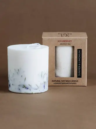 The Munio Juniper & Limonium Candle