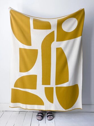 Sophie Home Bruten Throw: Citrus